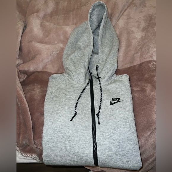 Nike Tech Mens jacket - Picture 3 of 4